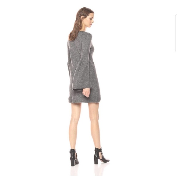Kensie Sweater Boho Bell Sleeves Mini Dress Gray Size M - Picture 9 of 9